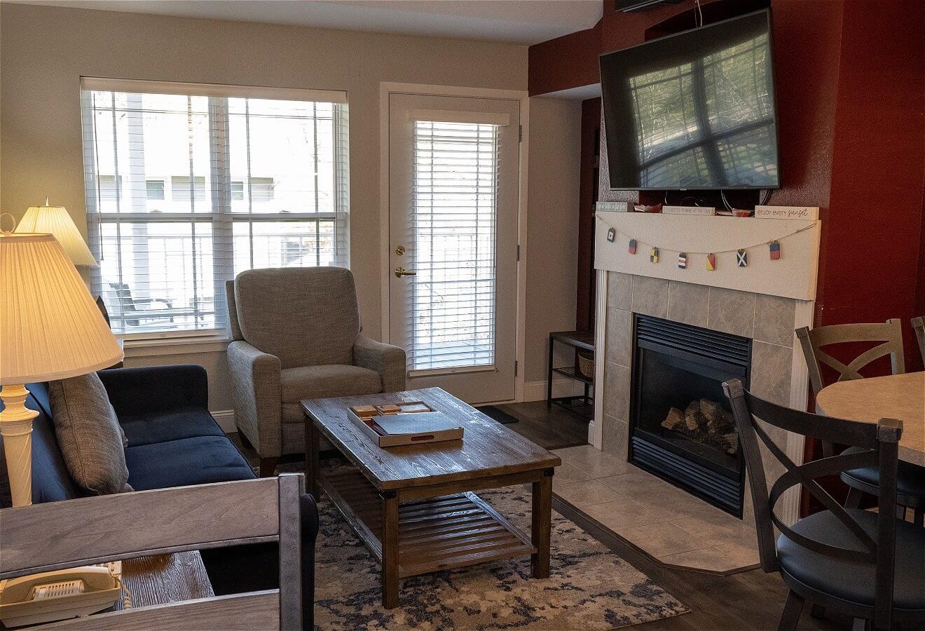 Two Bedroom – Queen/Queen Standard - Image 1